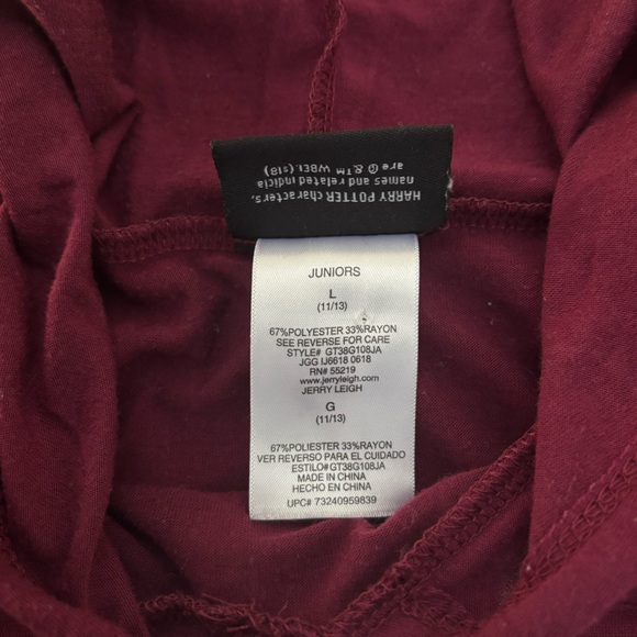 Warner Bros. Burgundy Harry Potter Hogwarts Hooded tshirt - Picture 3 of 5